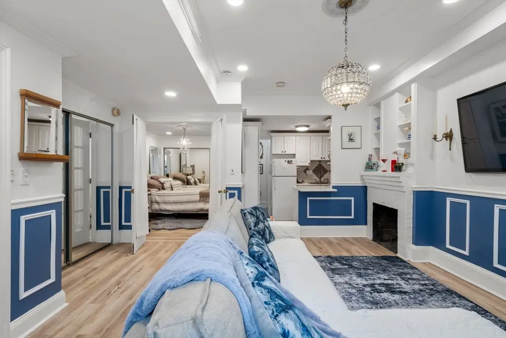 171 Beacon St #B2, Boston, MA 02116 - #1