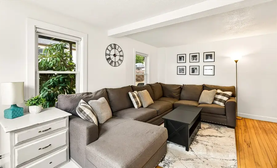 18 Holbrook St, Palmer, MA 01069 - #2