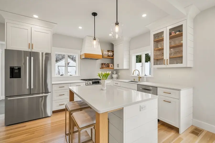 46 Church St, Cohasset, MA 02025 - #3