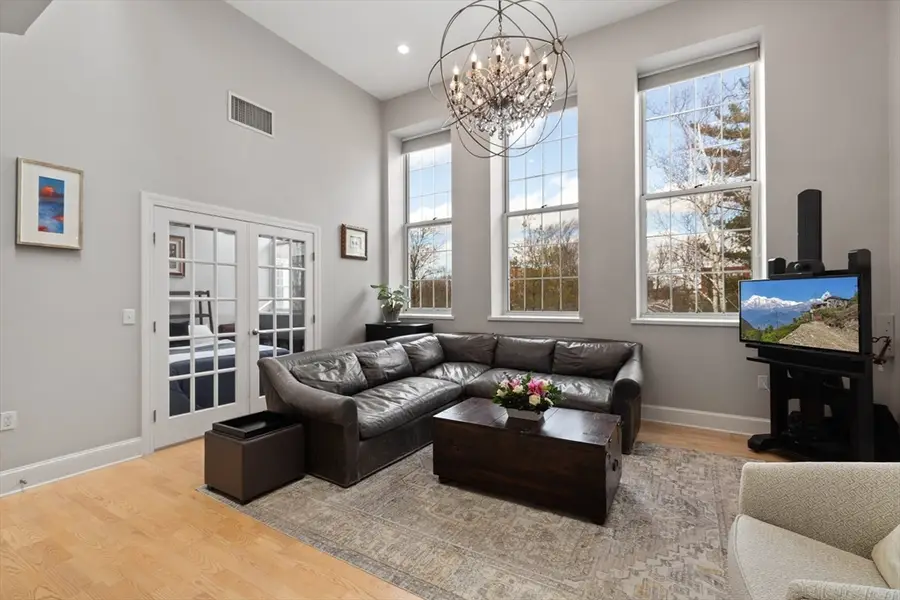 35 Walden St #34, Cambridge, MA 02140 - #3