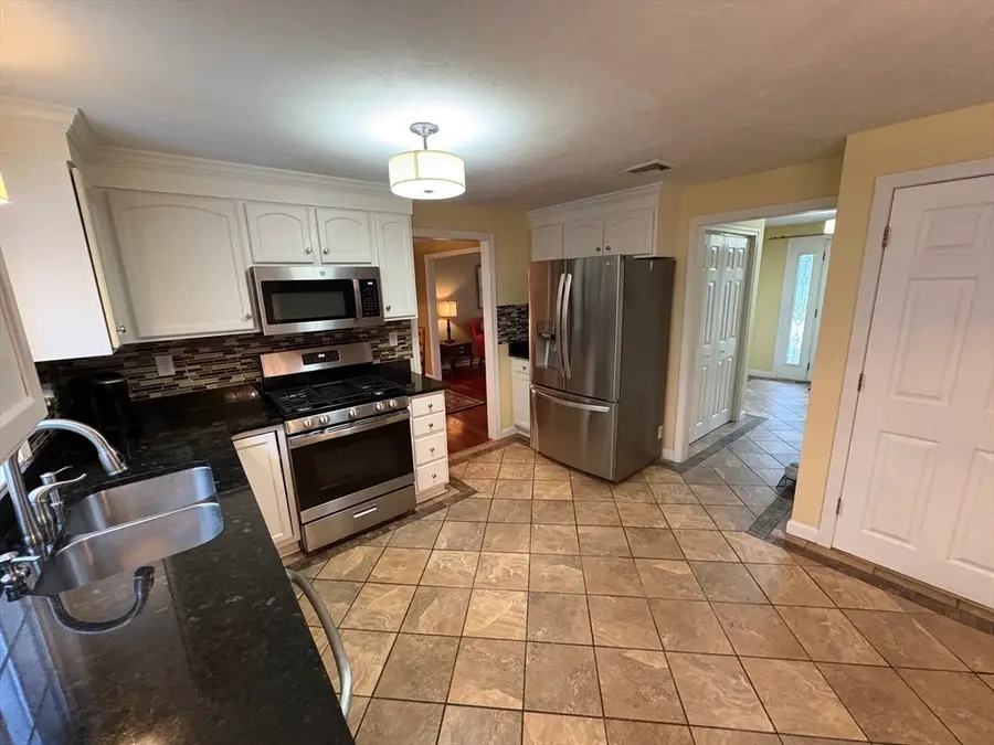 10 Legion Drive, Plainville, MA 02762 - #3