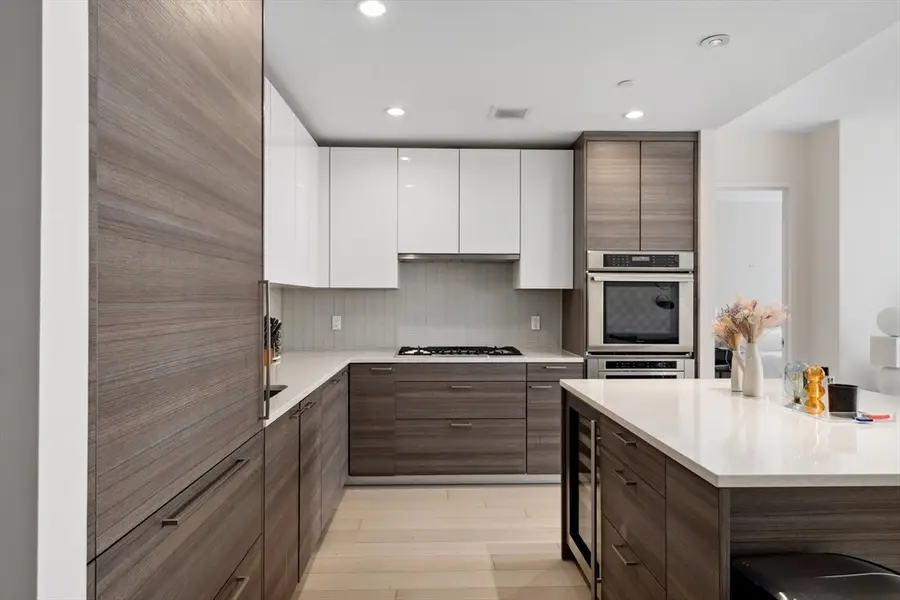 1 Franklin St #2507, Boston, MA 02110 - #3