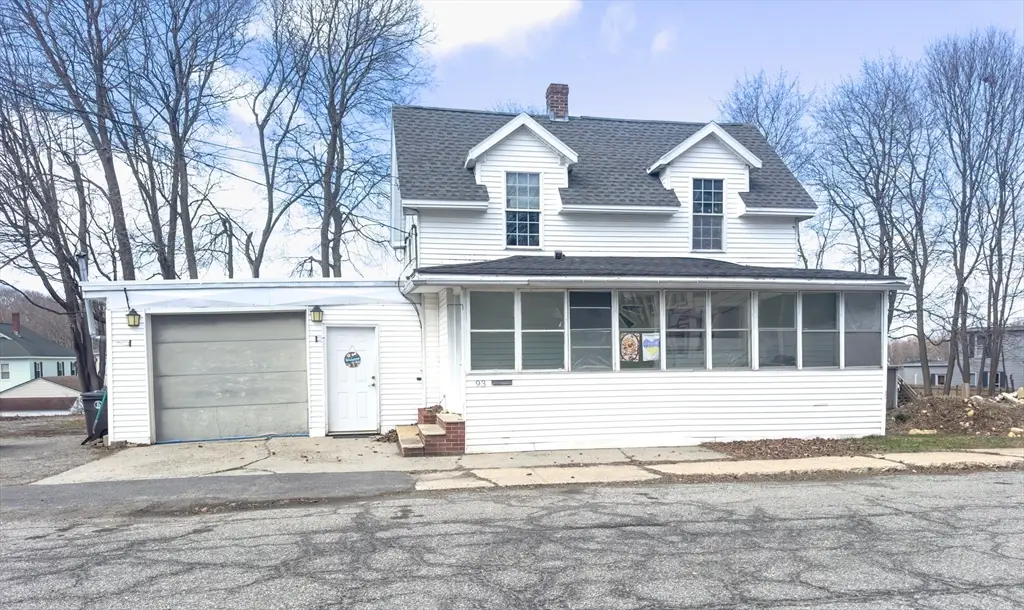 93 Greenwood St, Gardner, MA 01440 - #1