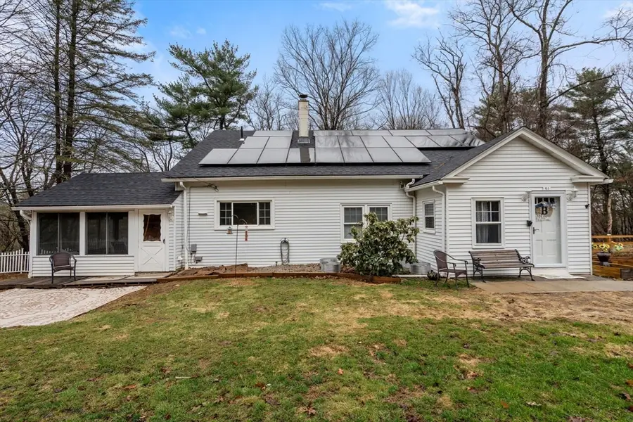 61 E Brimfield Rd, Holland, MA 01521 - #2