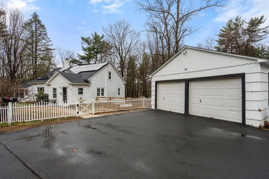 61 E Brimfield Rd, Holland, MA 01521 - #3