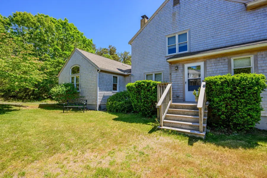 2 Short Lots Ln, Truro, MA 02666 - #2