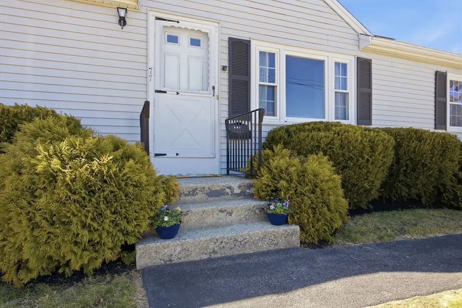 77 Clapp St, Abington, MA 02351 - #3