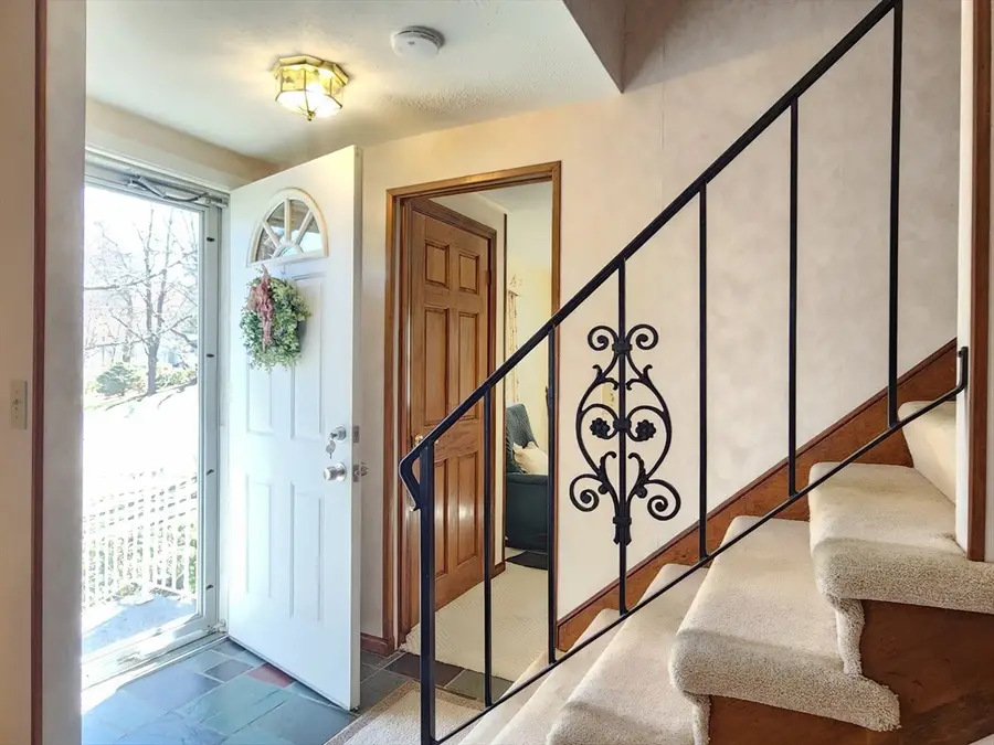 21 Overlook Dr, Westborough, MA 01581 - #3