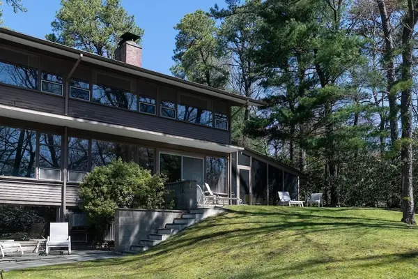 24 Barberry Rd, Lexington, MA 02421