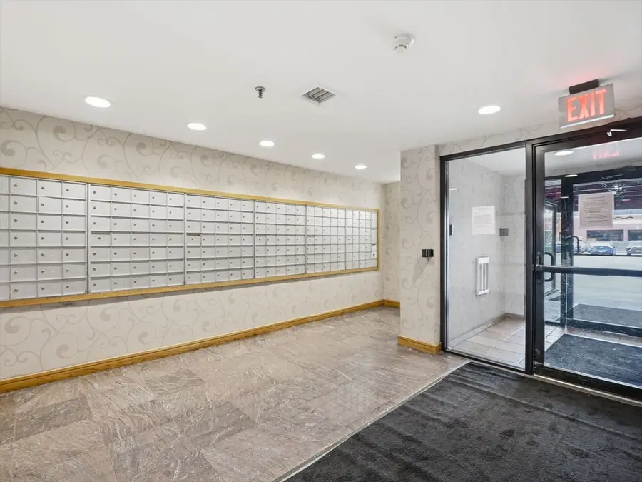 3920 Mystic Valley Pkwy #423, Medford, MA 02155 - #2