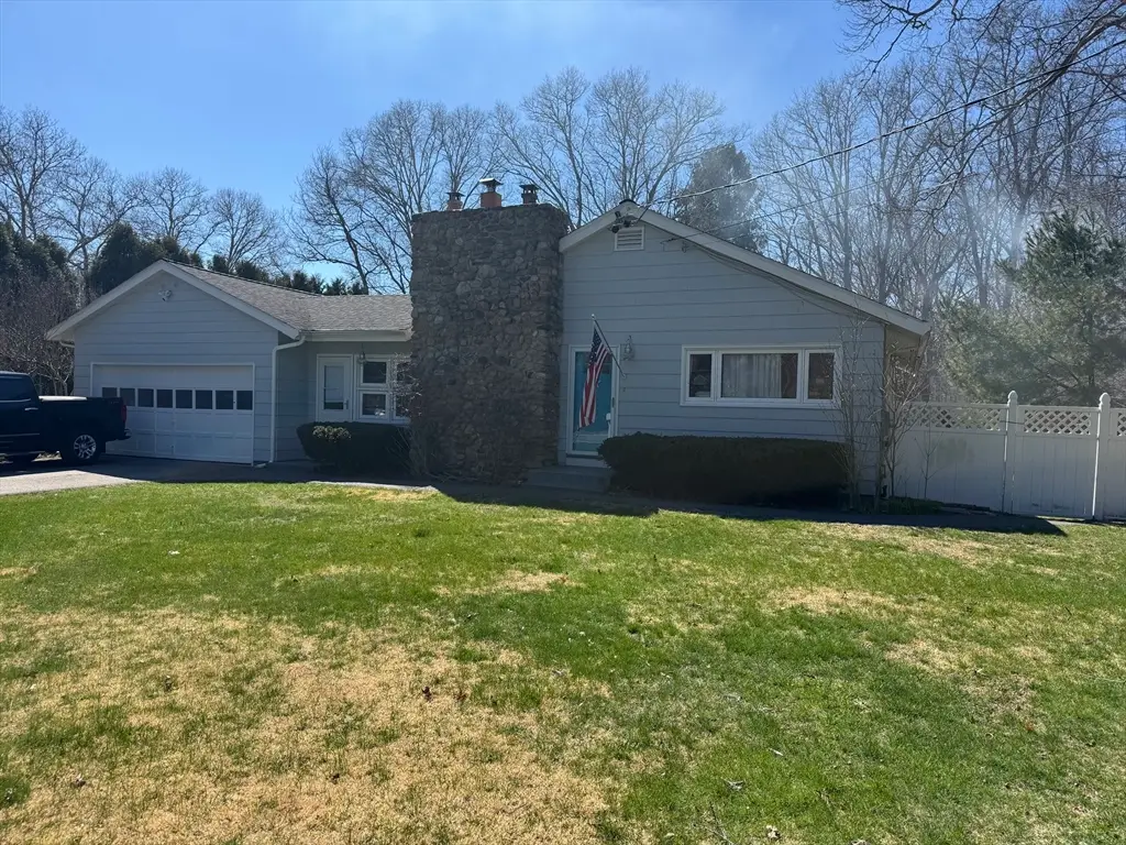 71 Crandall Rd, Tiverton, RI 02878 - #1