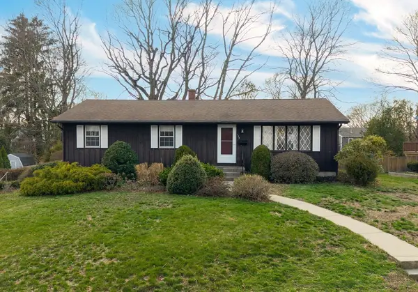 172 Brook St, Somerset, MA 02726