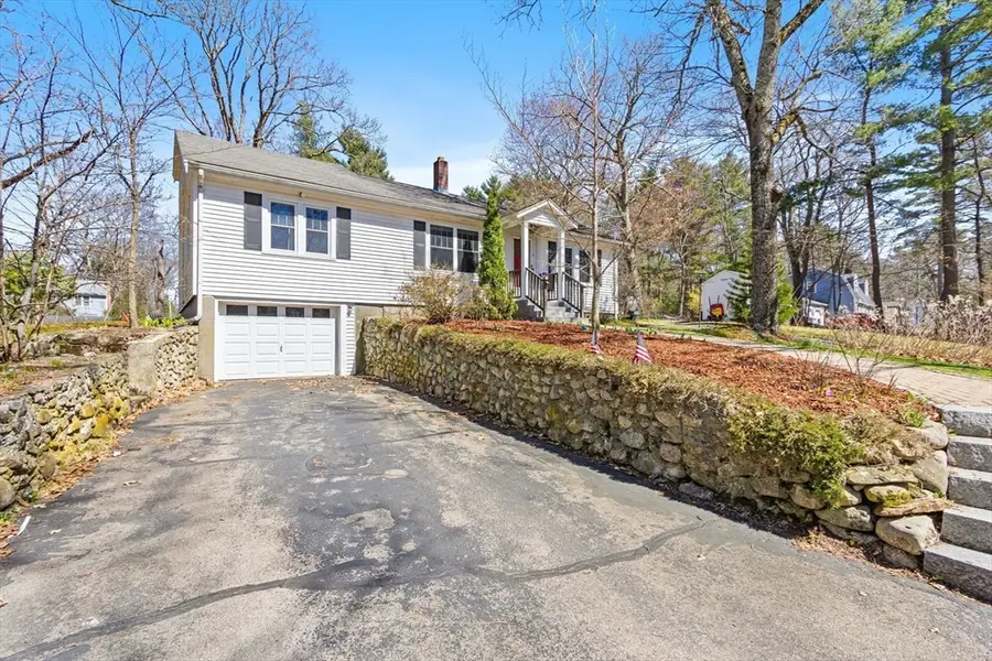 40 Medway St, Norfolk, MA 02056 - #3