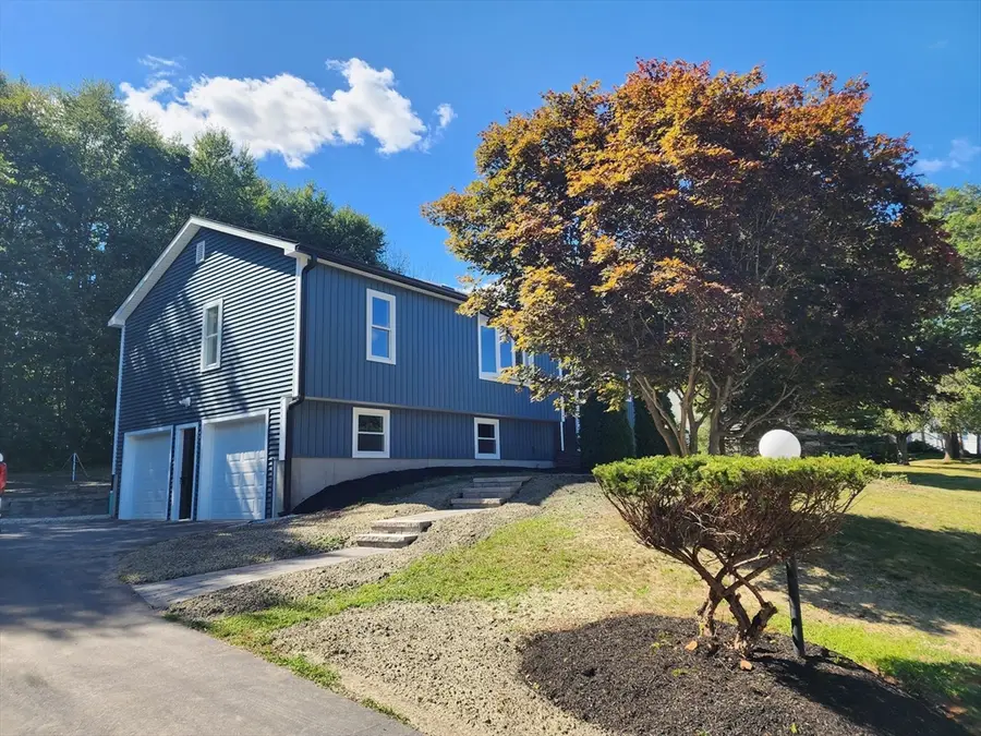 9 Susan Drive, Dudley, MA 01571 - #3