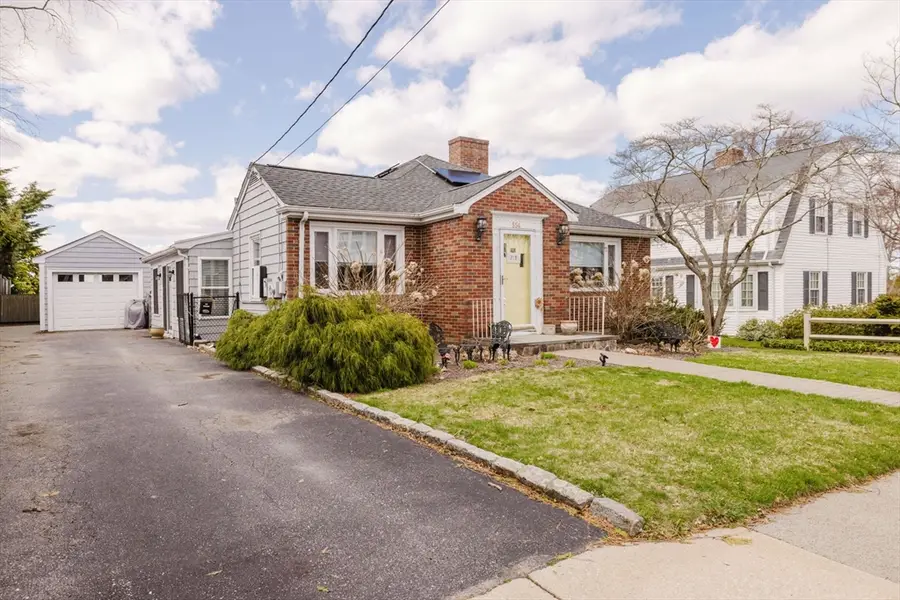 554 Madison Street, Fall River, MA 02720 - #3