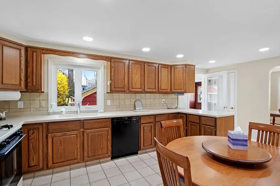 221 S Washington St, North Attleboro, MA 02760 - #3