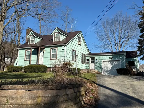 3 Ferry Rd, Haverhill, MA 01835