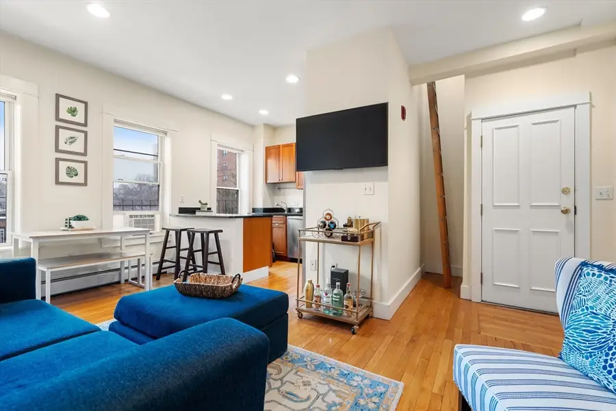 32 Yarmouth Street #D, Boston, MA 02116 - #3