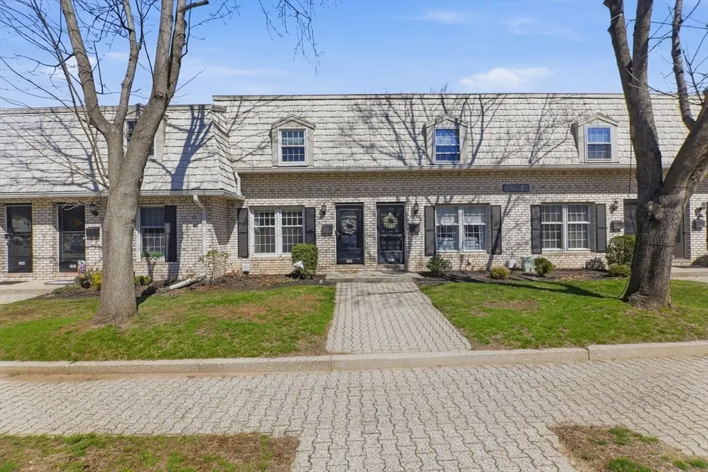 102 Corey Colonial #102, Agawam, MA 01001 - #1