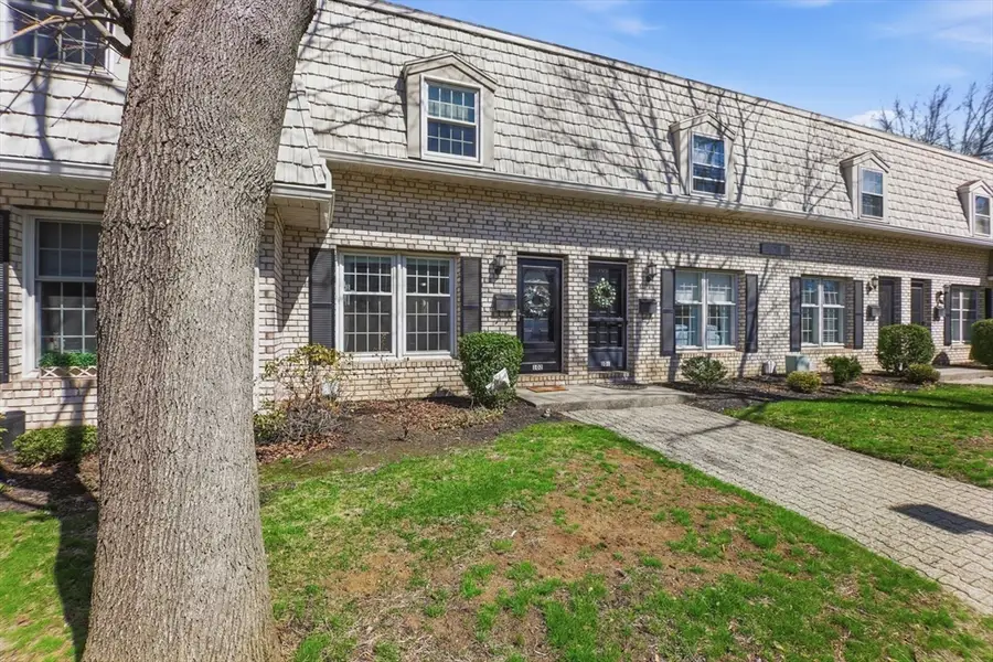 102 Corey Colonial #102, Agawam, MA 01001 - #2