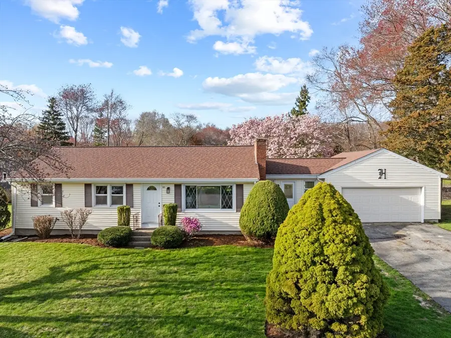 42 Tee Jay Dr, Seekonk, MA 02771 - #2