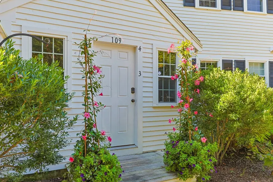 109 Misty Meadow Ln #4, North Chatham, MA 02650 - #2