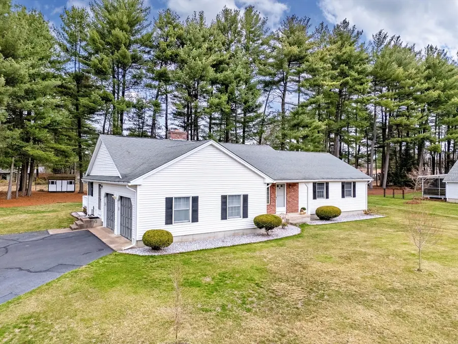 145 Glenwood Dr, Westfield, MA 01085 - #2