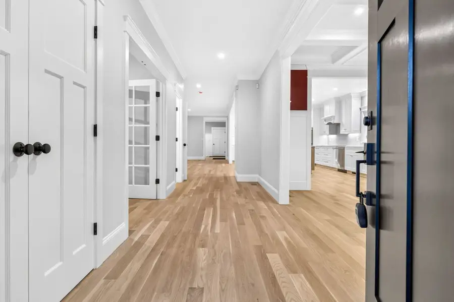 144 Washington Street, Wellesley, MA 02481 - #3