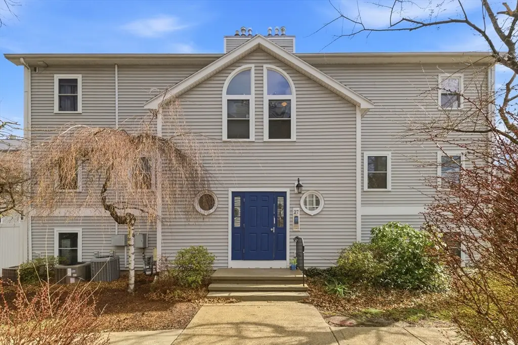27 Harrison St #C, Boston, MA 02131 - #1