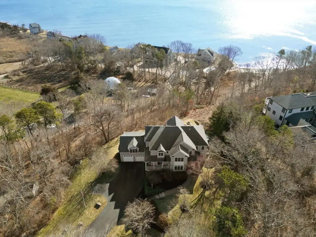 318 Center Hill Rd, Plymouth, MA 02360 - #1