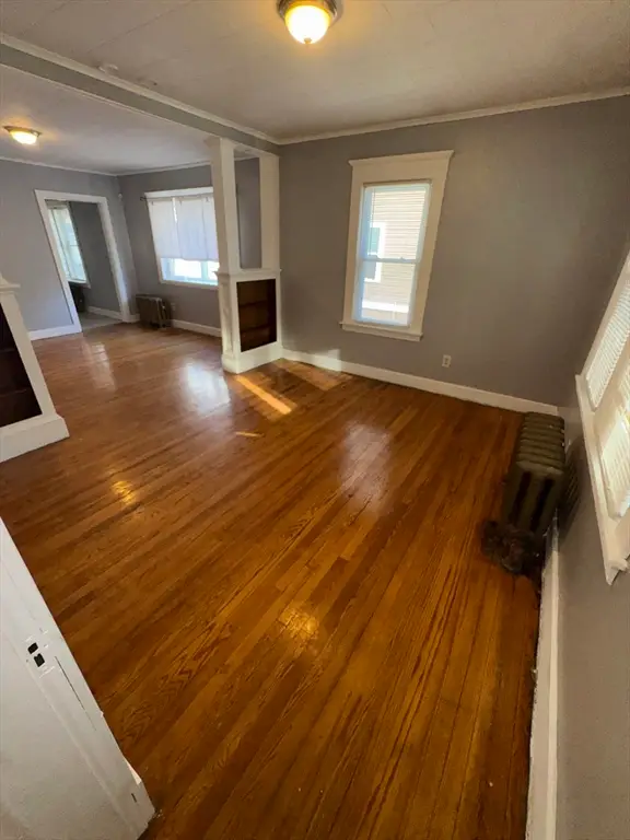 37-39 Dawes St, Springfield, MA 01109 - #3