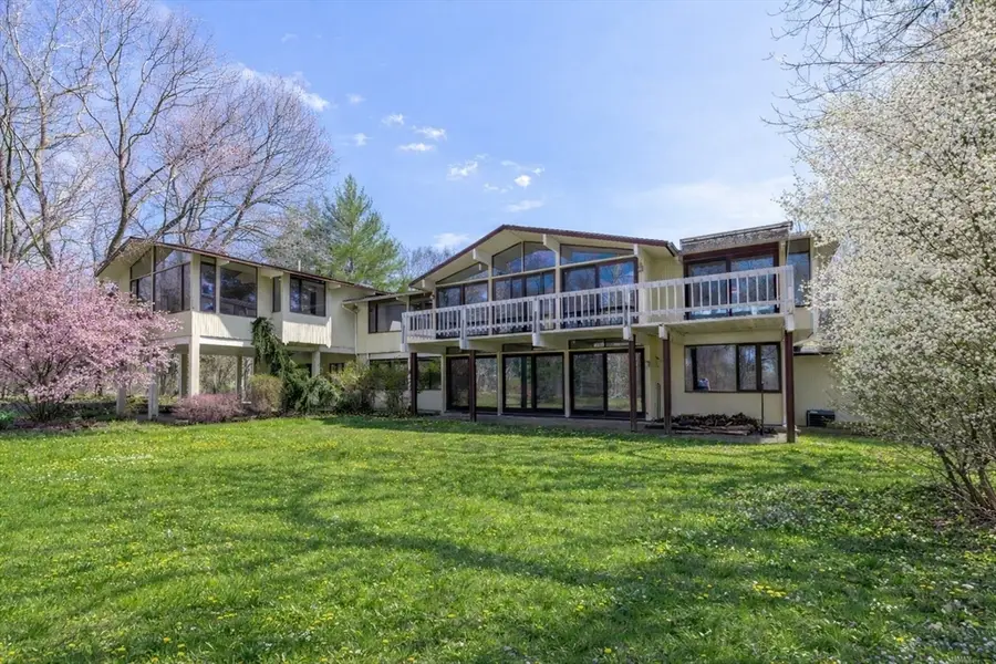 58 Solomon Pierce Rd, Lexington, MA 02420 - #2