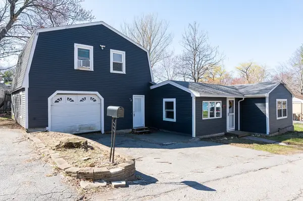 16 Meadowbank Rd, Billerica, MA 01821