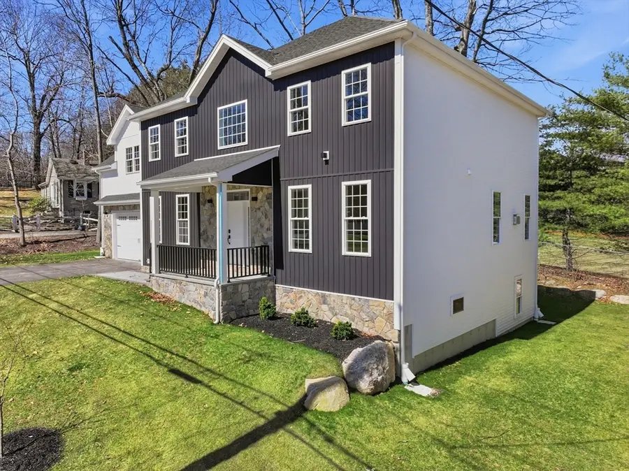 6 Barrows Rd, Worcester, MA 01609 - #3