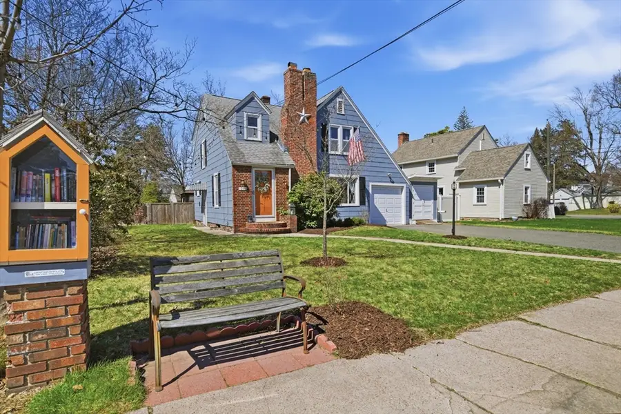 246 Dwight Rd, Springfield, MA 01108 - #3