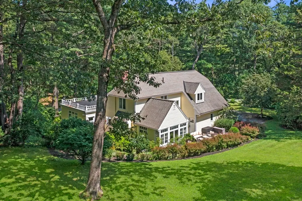 16 Beaver Pond Rd, Beverly, MA 01915 - #1