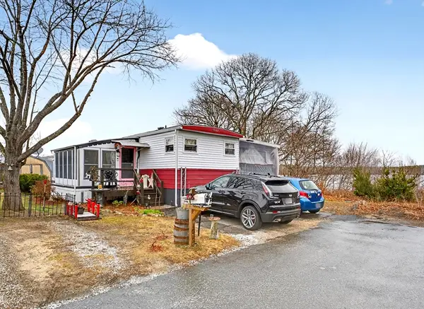 16 Francis St, Wareham, MA 02571