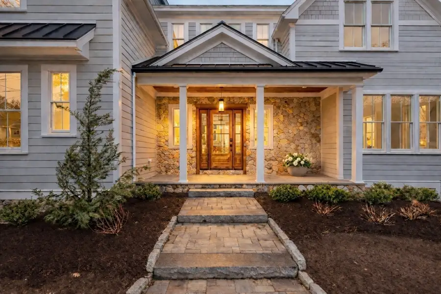 320 Concord Avenue, Lexington, MA 02421 - #3