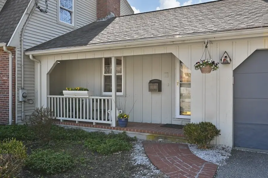 2 Cyr Circle, Andover, MA 01810 - #3