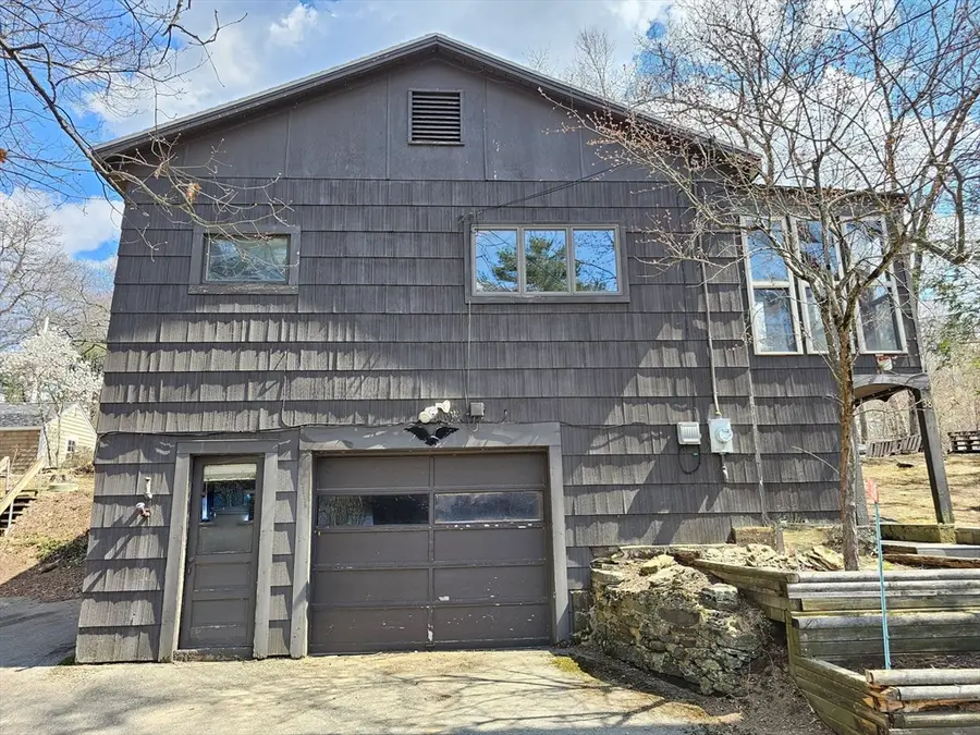 38 Beach, Sturbridge, MA 01566 - #2