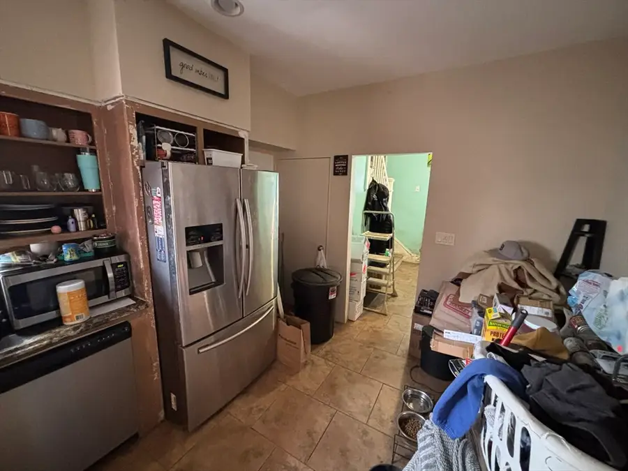 215 Springvale Ave, Everett, MA 02149 - #3