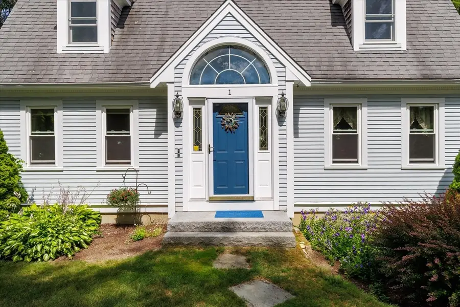 1 Lighthouse Ln, Forestdale, MA 02644 - #3