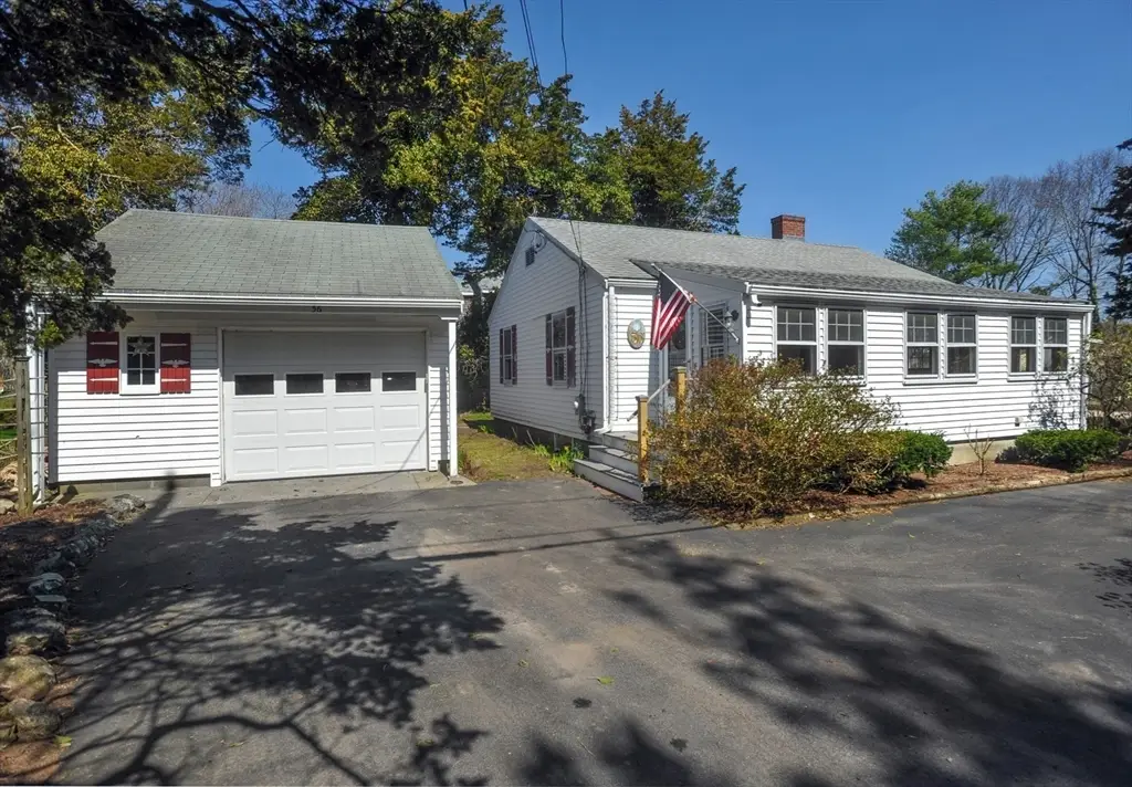 56 Lincoln Ave, Marshfield, MA 02050 - #1