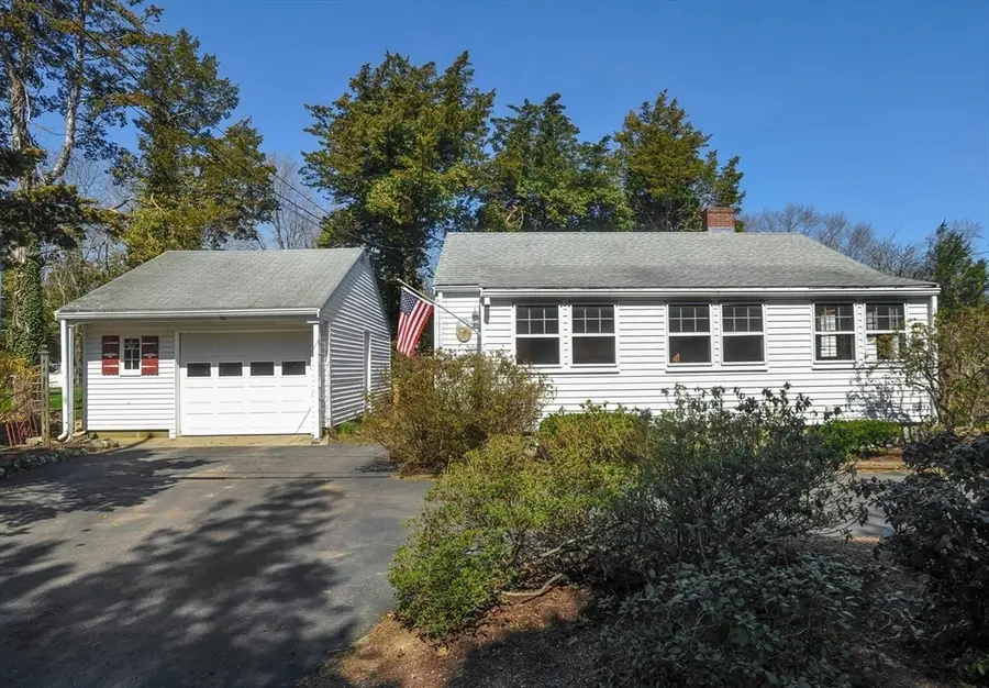 56 Lincoln Ave, Marshfield, MA 02050 - #2