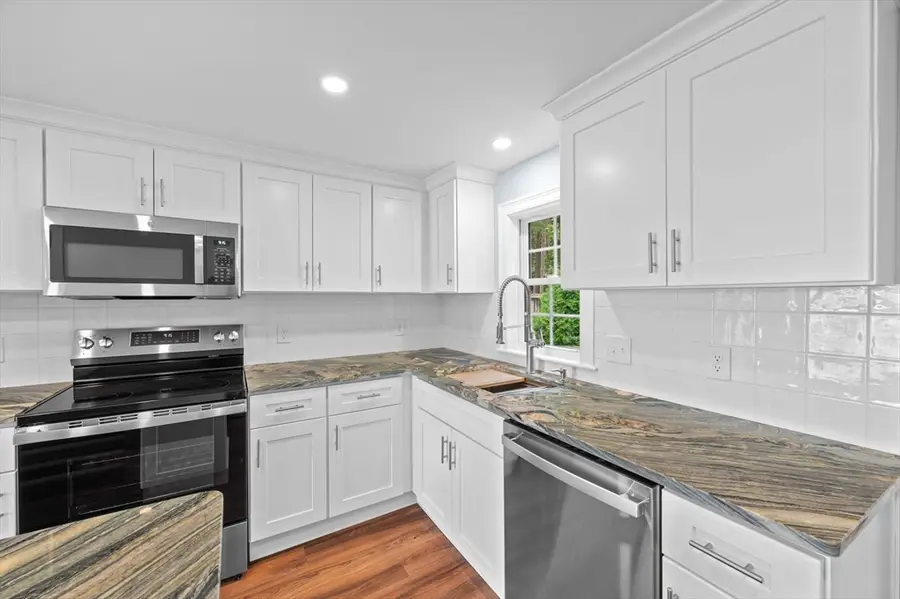 95 Pineland Ave, Worcester, MA 01604 - #3