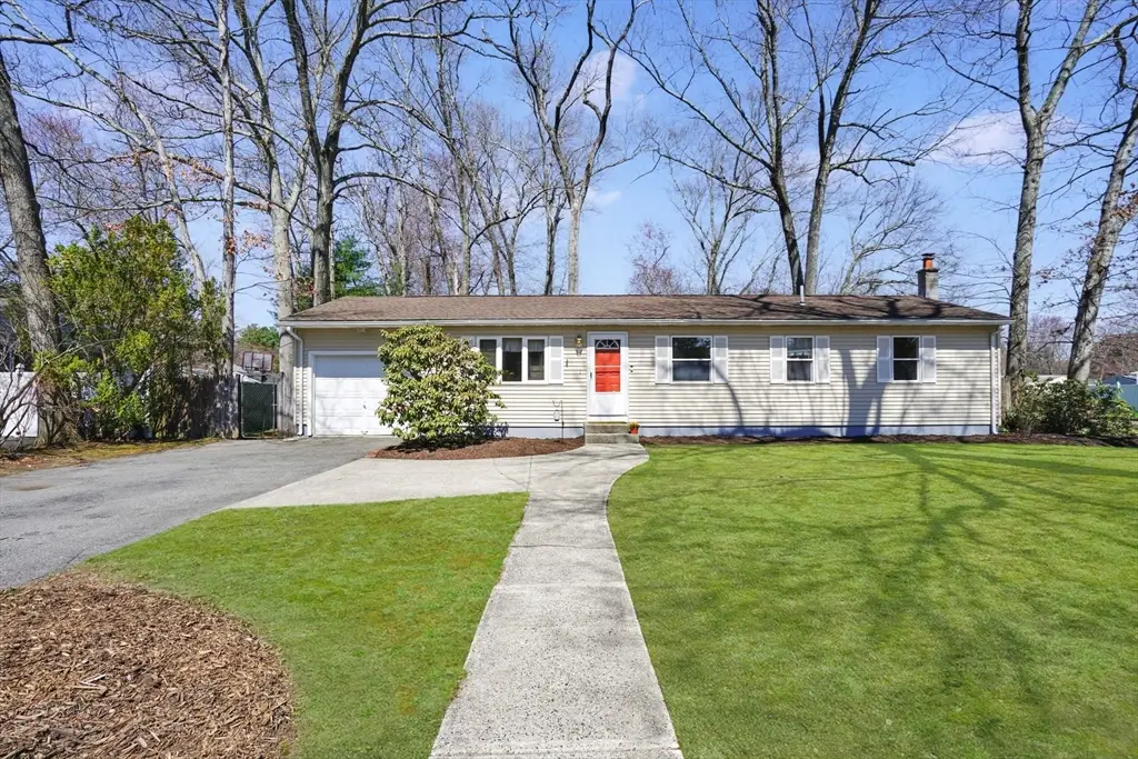 70 Quentin Rd, Springfield, MA 01129 - #1