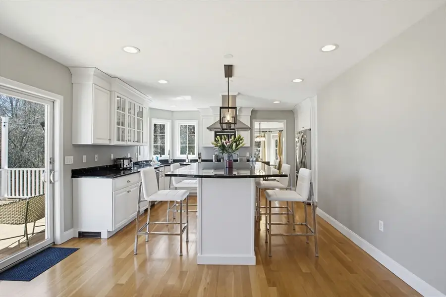 155 Rawson St, Leicester, MA 01524 - #3