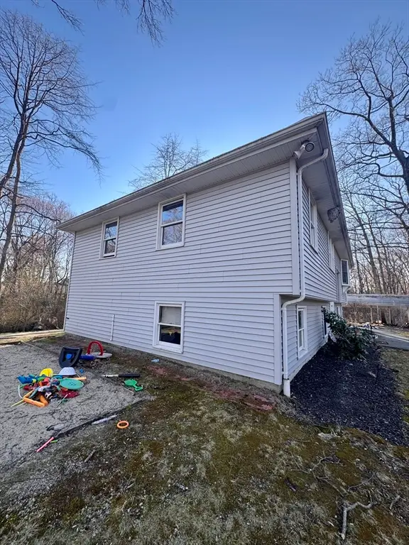 21 Park Dr, Attleboro, MA 02703 - #2