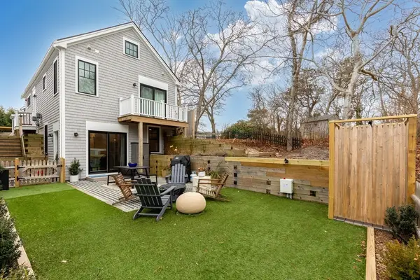 286 Bradford St #A5, Provincetown, MA 02657