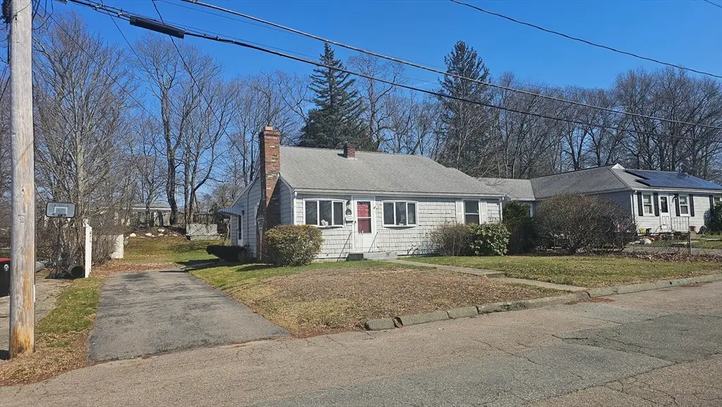 105 Cairn Rd, Brockton, MA 02302 - #1